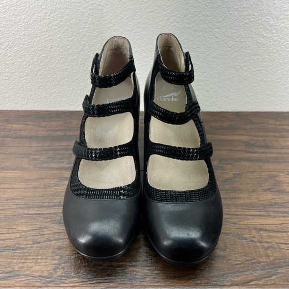 ••ISO•• Dansko Marlene Mary Jane - Picture 2 of 4